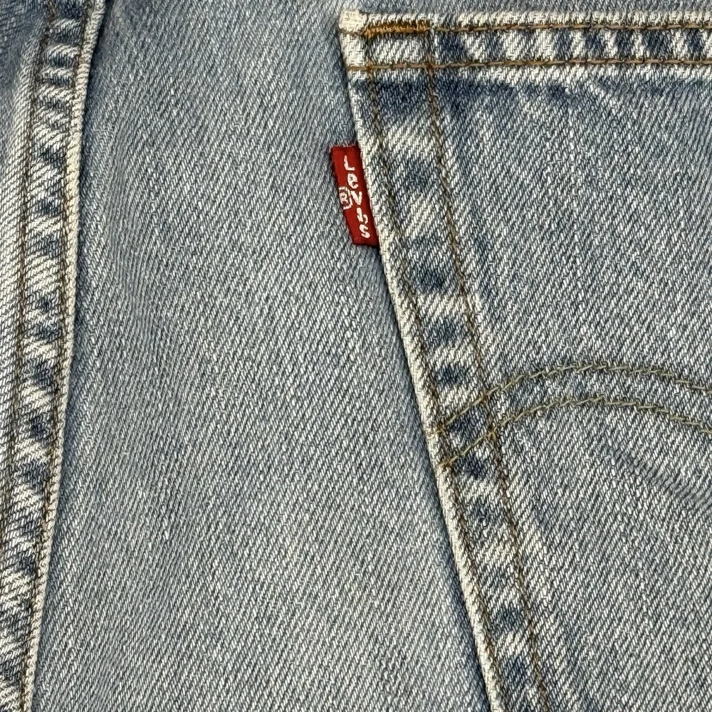 Levi's 505 Stright Fit Straight Leg Jeans Mens 40x32(30) Stonewash